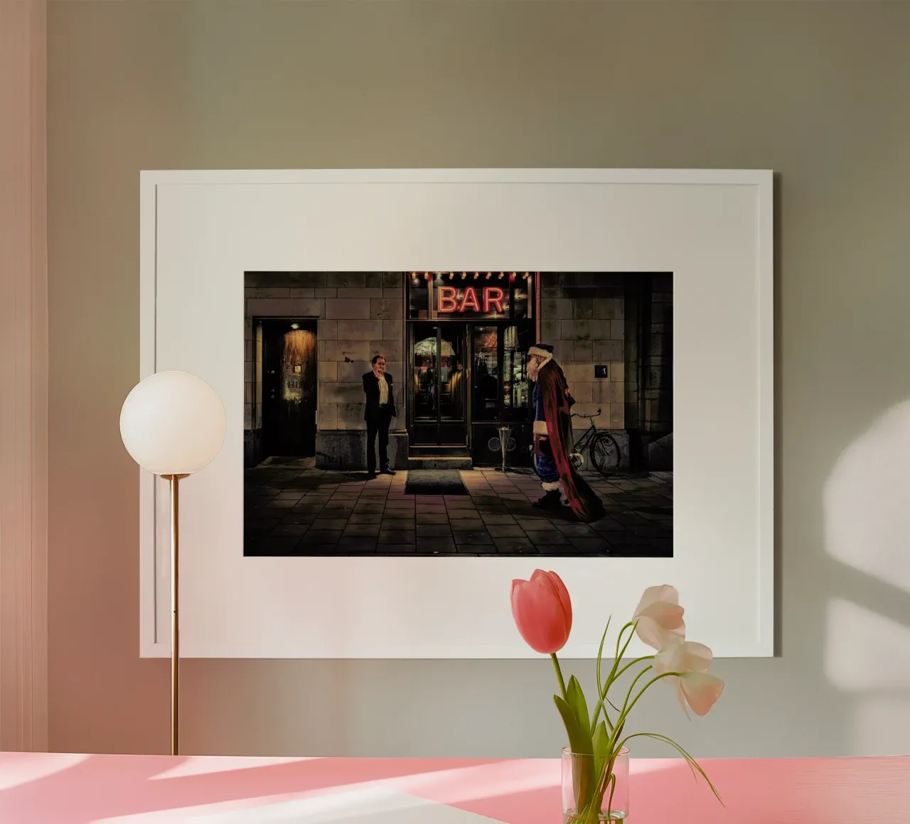 Supersanta - Martin Johansson poster con telaio in legno da Pictufy