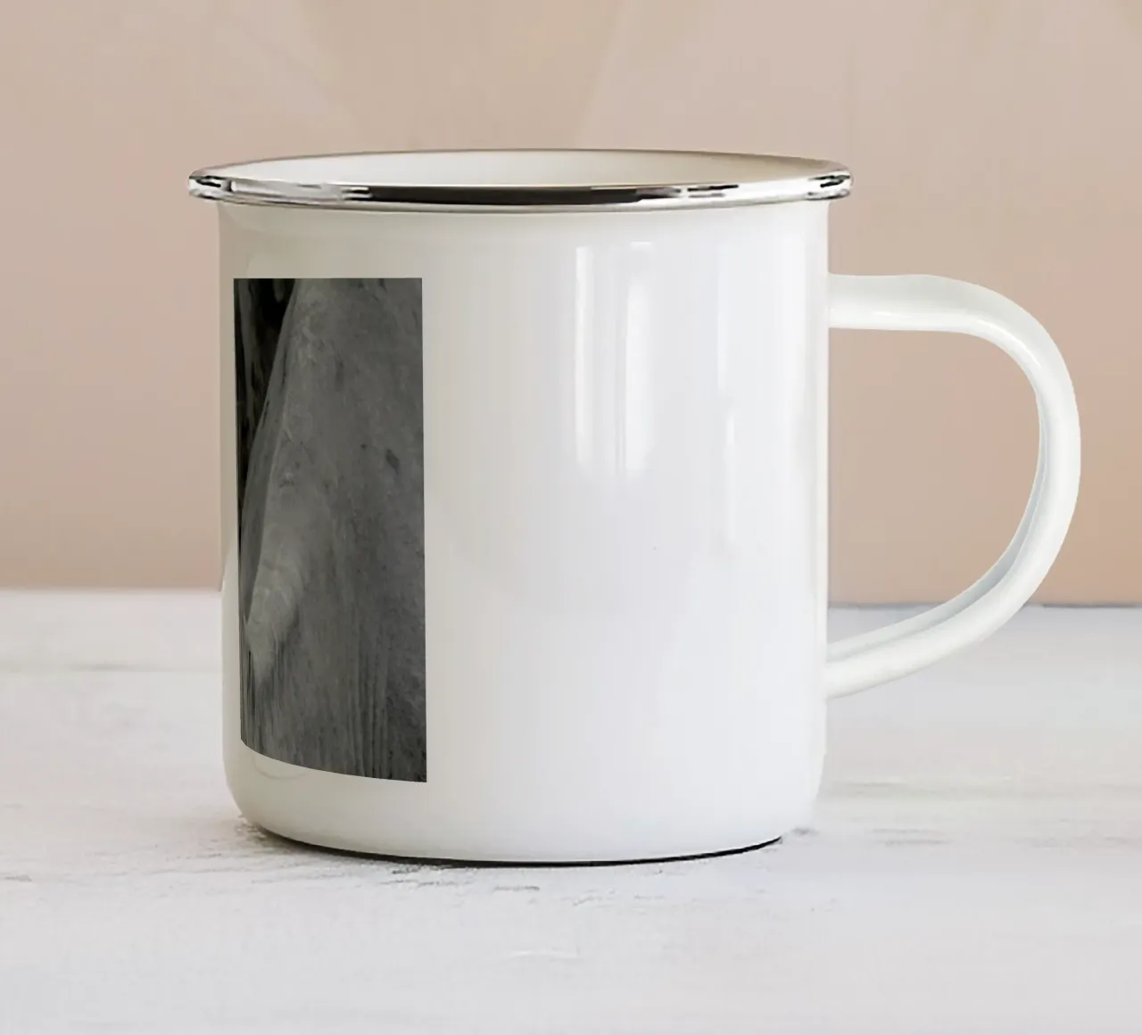 Camel tazza in smalto da Victoria Frost