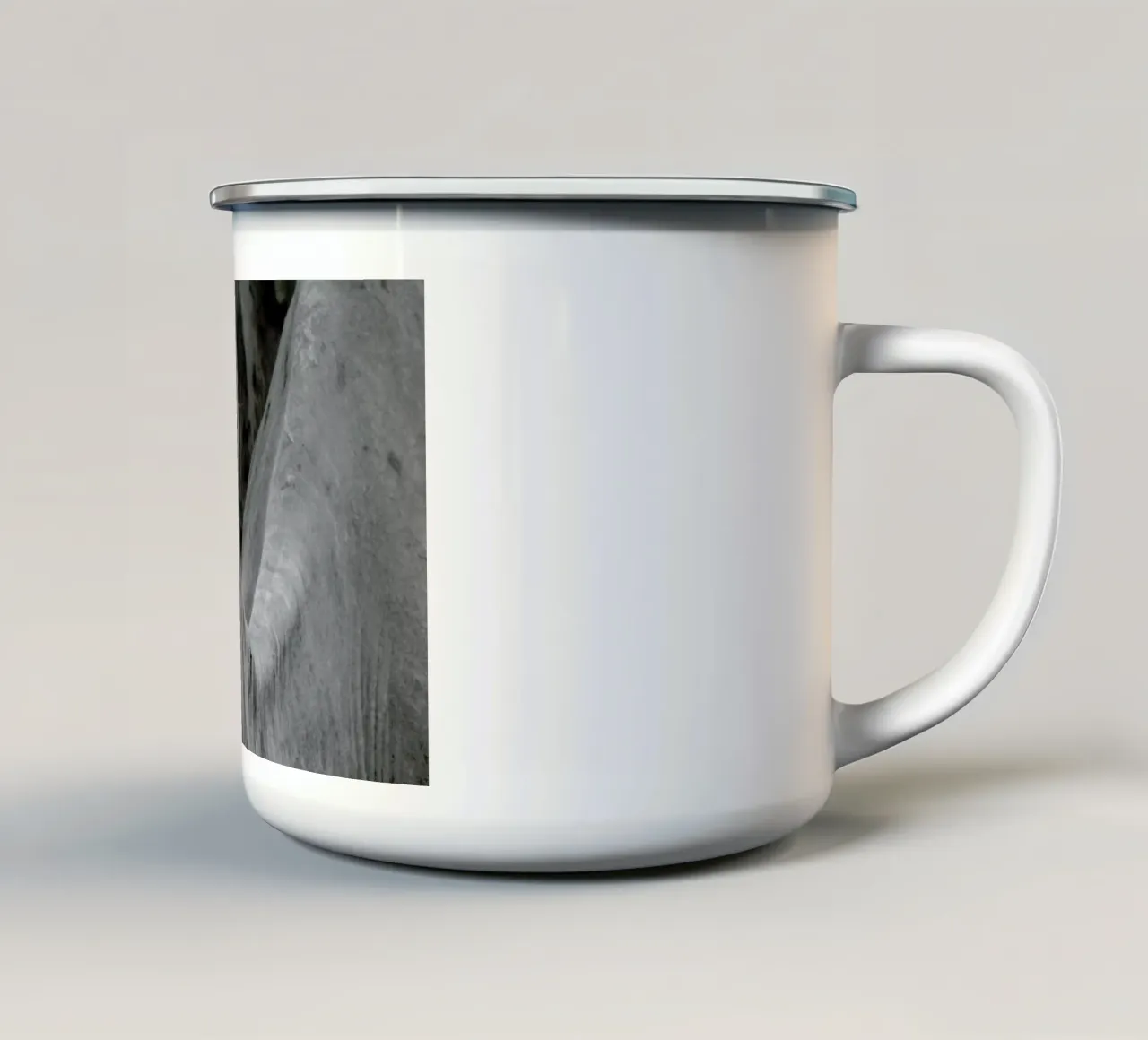 Camel tazza in smalto da Victoria Frost