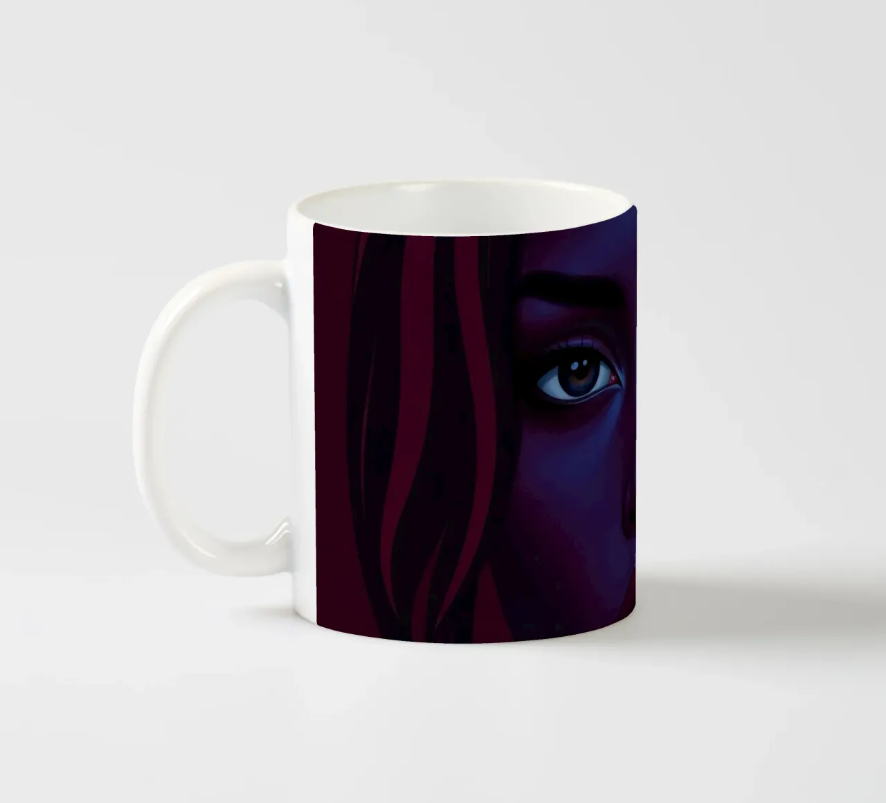 Ritratto di una figura imponente dalle tonalità profonde in un'immagine accattivante. tazza in ceramica da DesignDoodle