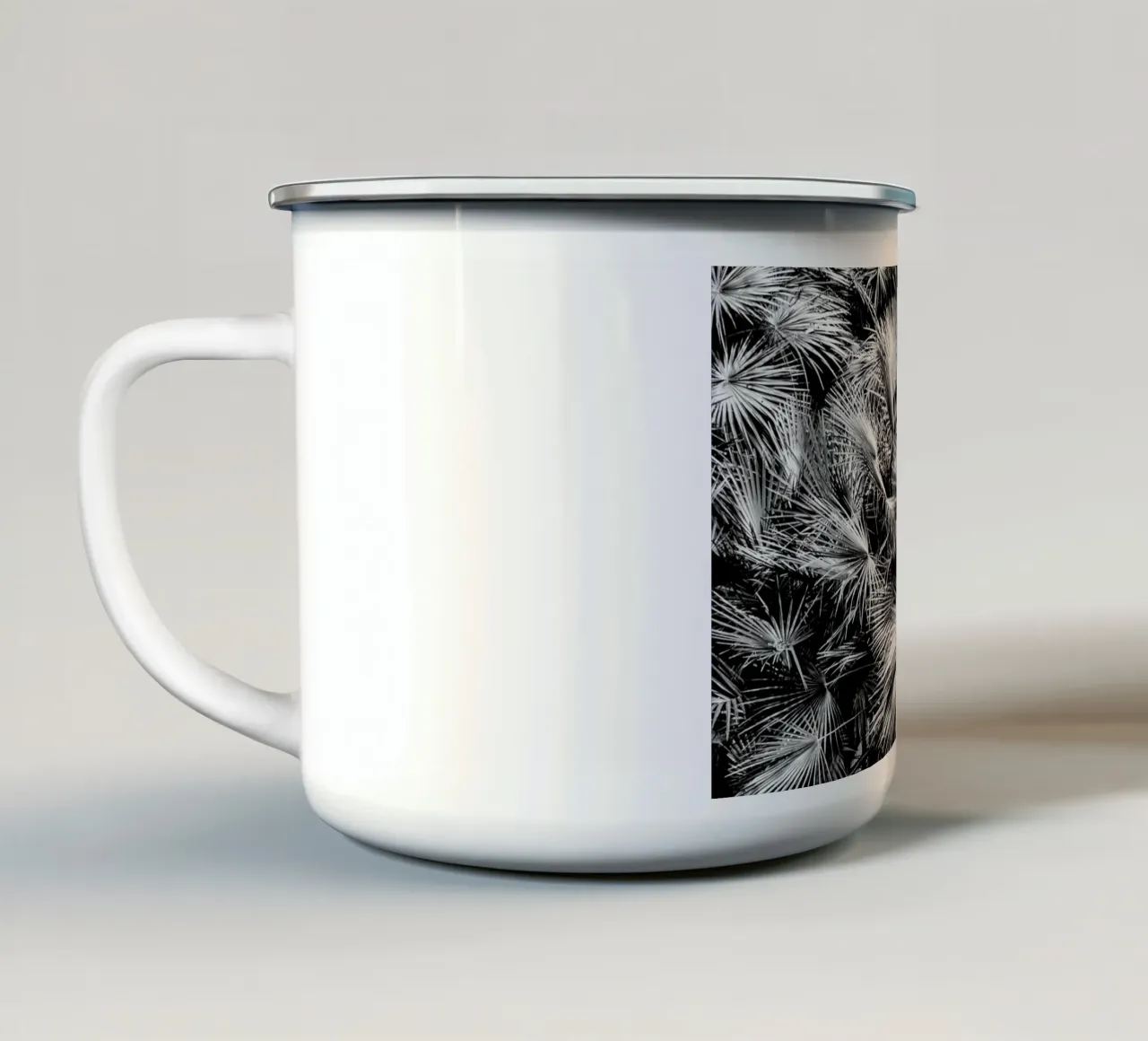 Palm Trees tazza in smalto da Victoria Frost