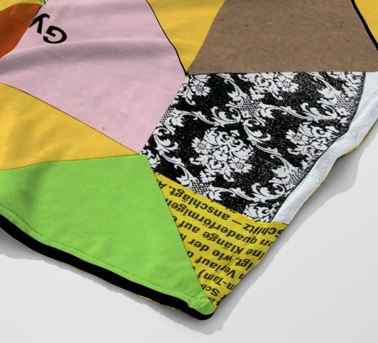 Pattern Recognition coperta in pile da Marko Köppe