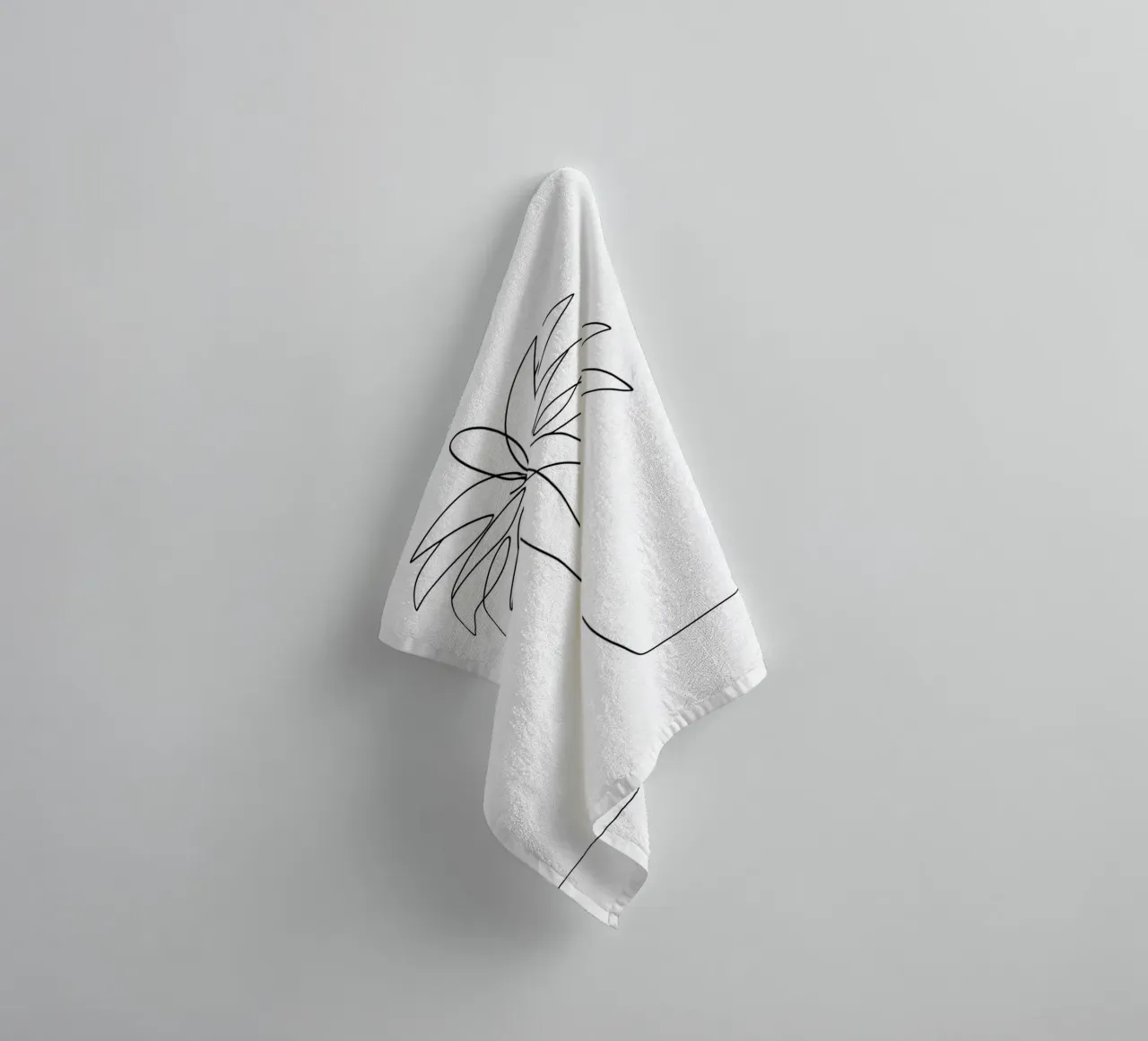 Palm Tree Minimalist Line Art Drawing towel by Viv Line Art
