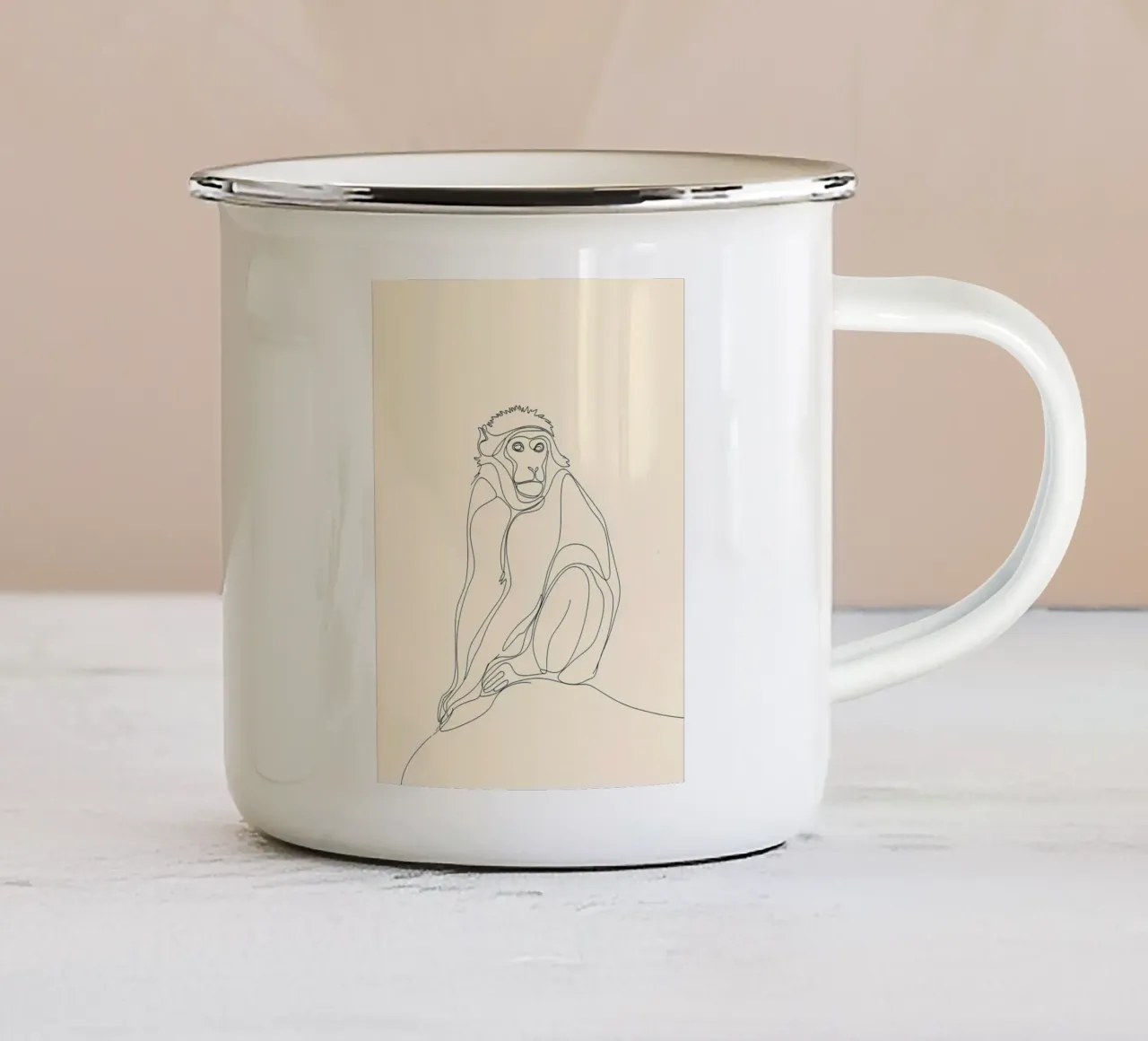 Affe sitzend Minimalist Line Art Zeichnung Emaille Tasse von Viv Line Art