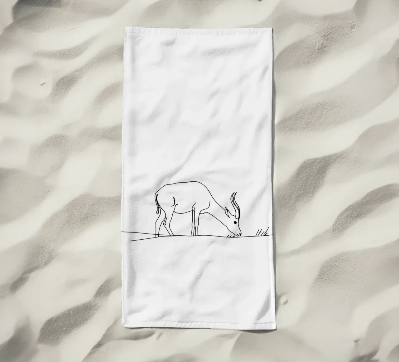 Antilope en train de brouter Dessin au trait minimaliste serviette de plage de Viv Line Art