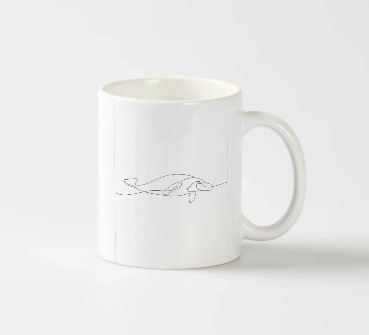 Baleine dans l'océan Dessin au trait minimaliste mug en céramique de Viv Line Art