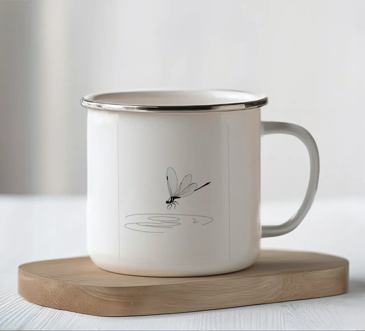 Libellula sull'acqua Line Art minimalista tazza in smalto da Viv Line Art