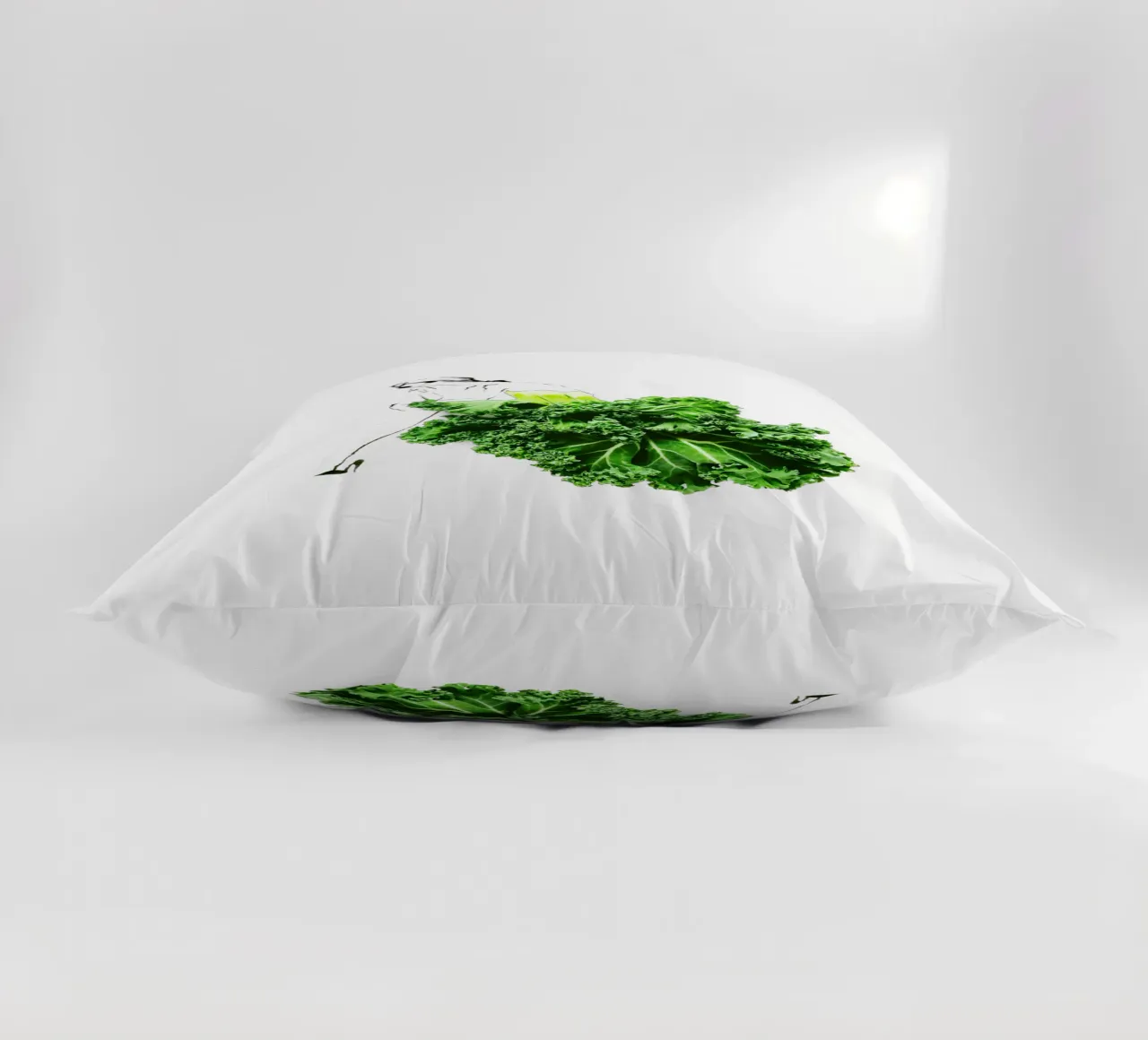 Kale in Repose cojín de Gretchen Roehrs