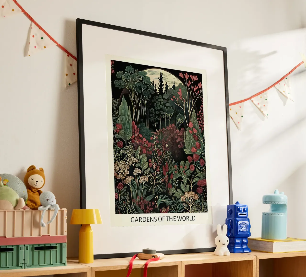 Giardini del mondo, Vintage Art Nouveau, Rosso botanico poster con telaio in legno da Peaches Art Prints