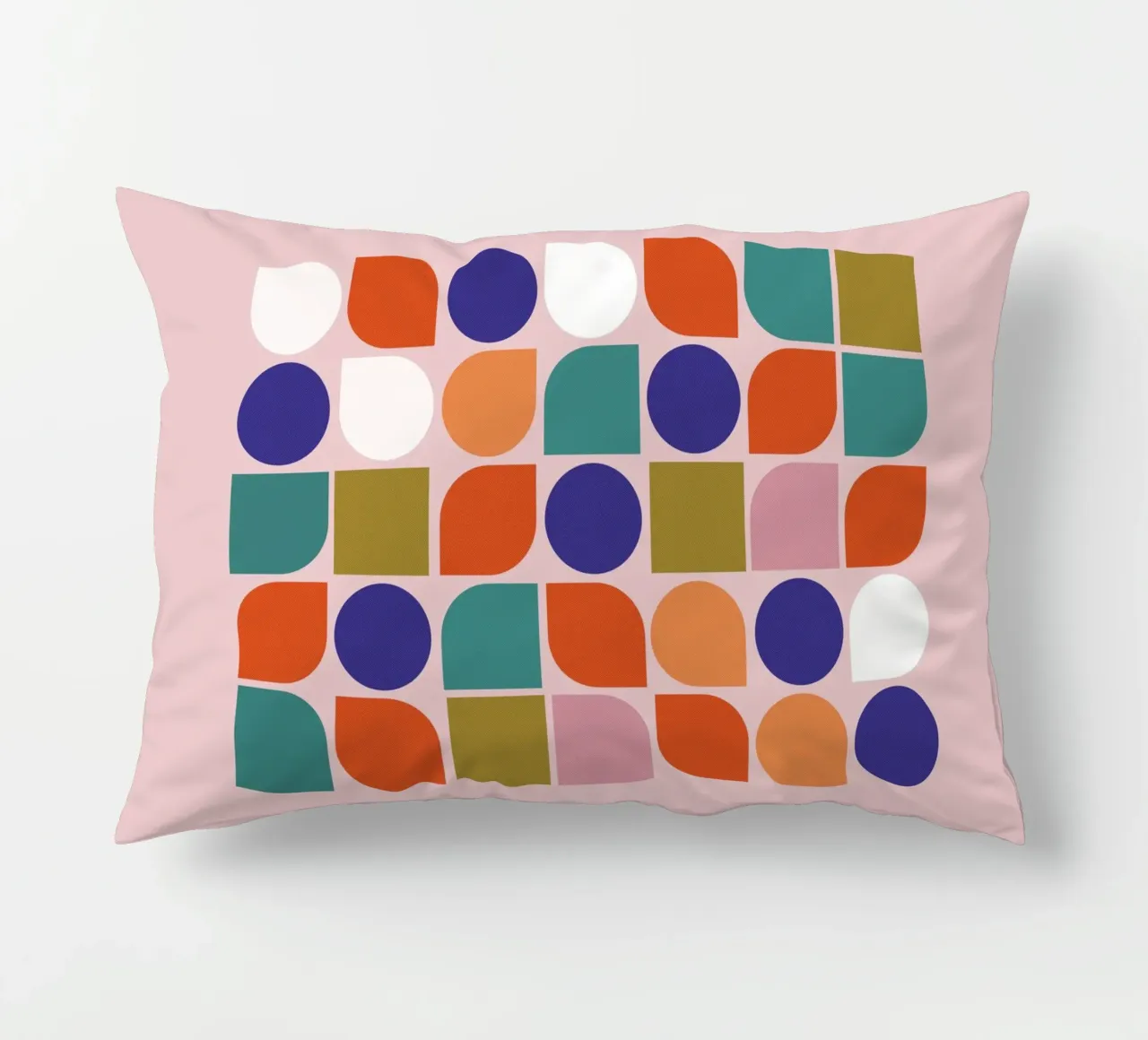 Retro Geometric Shapes Colorful Abstract Art Print kussen van showmemars