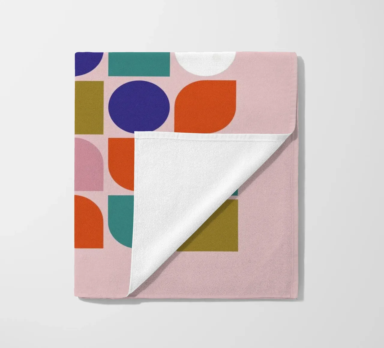 Retro Geometric Shapes Colorful Abstract Art Print toalla de playa de showmemars