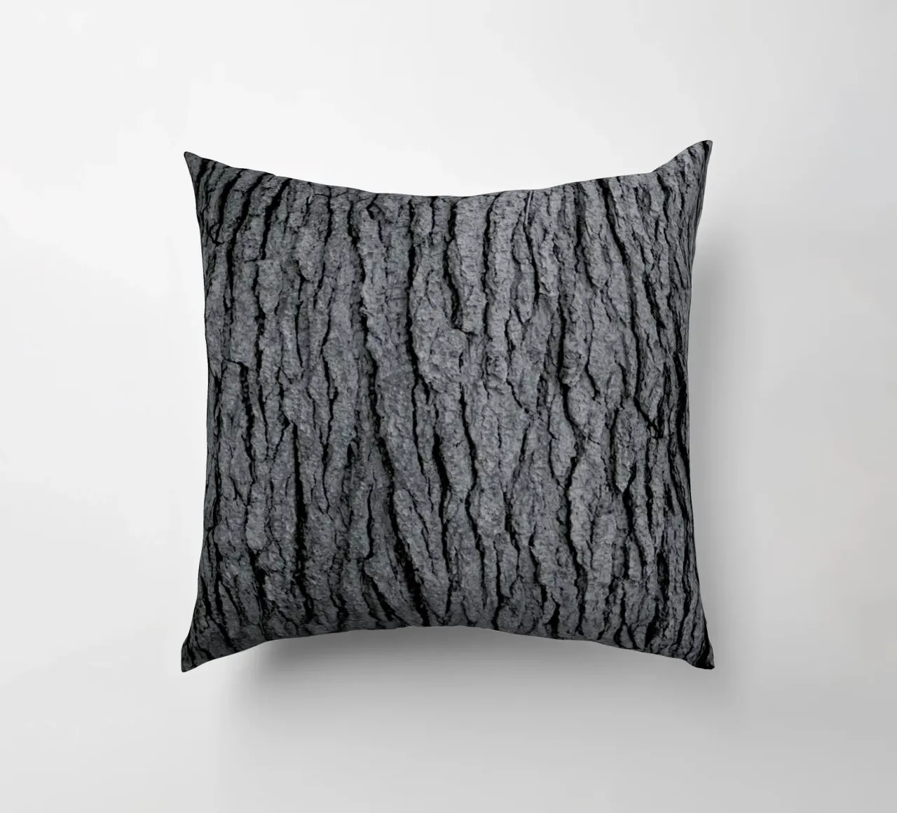 Hug a Tree cuscino da Studio Nahili