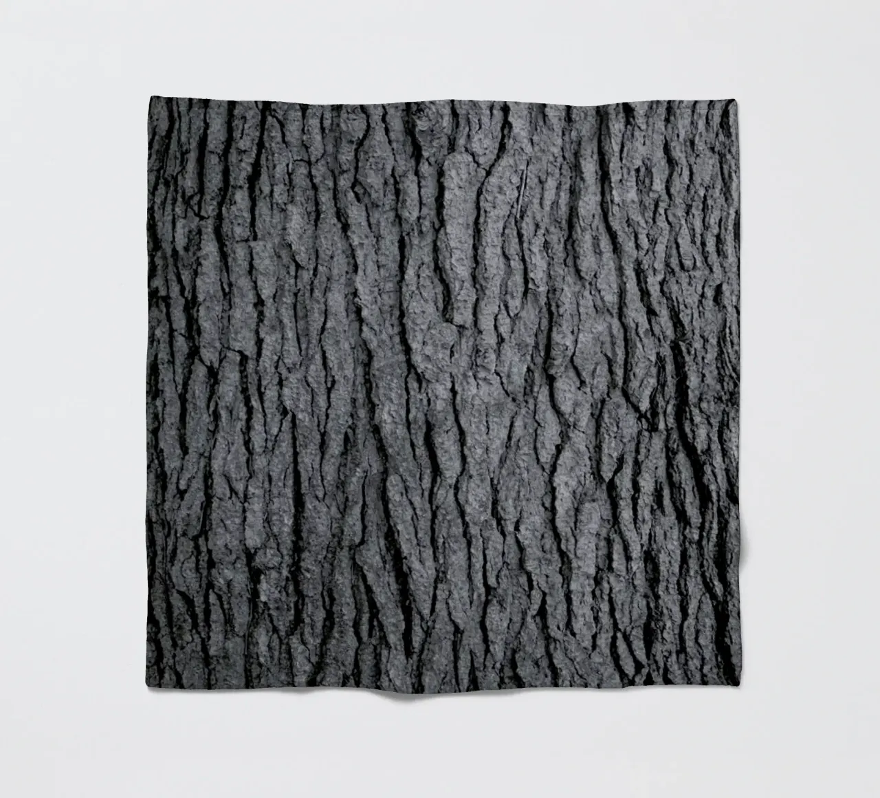 Hug a Tree coperta in pile da Studio Nahili
