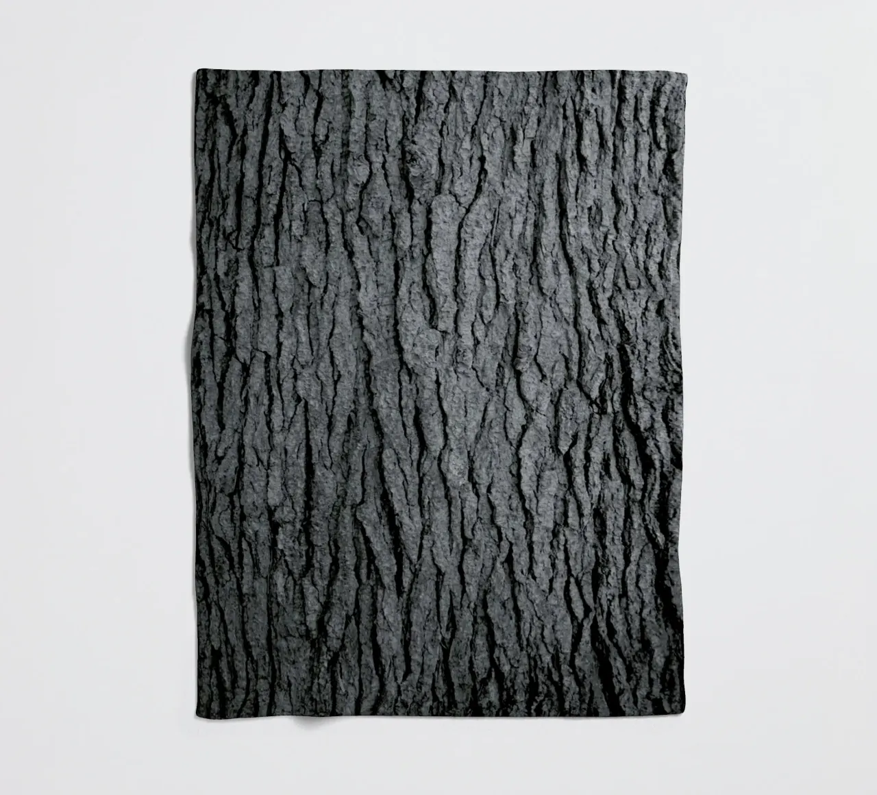 Hug a Tree coperta in pile da Studio Nahili