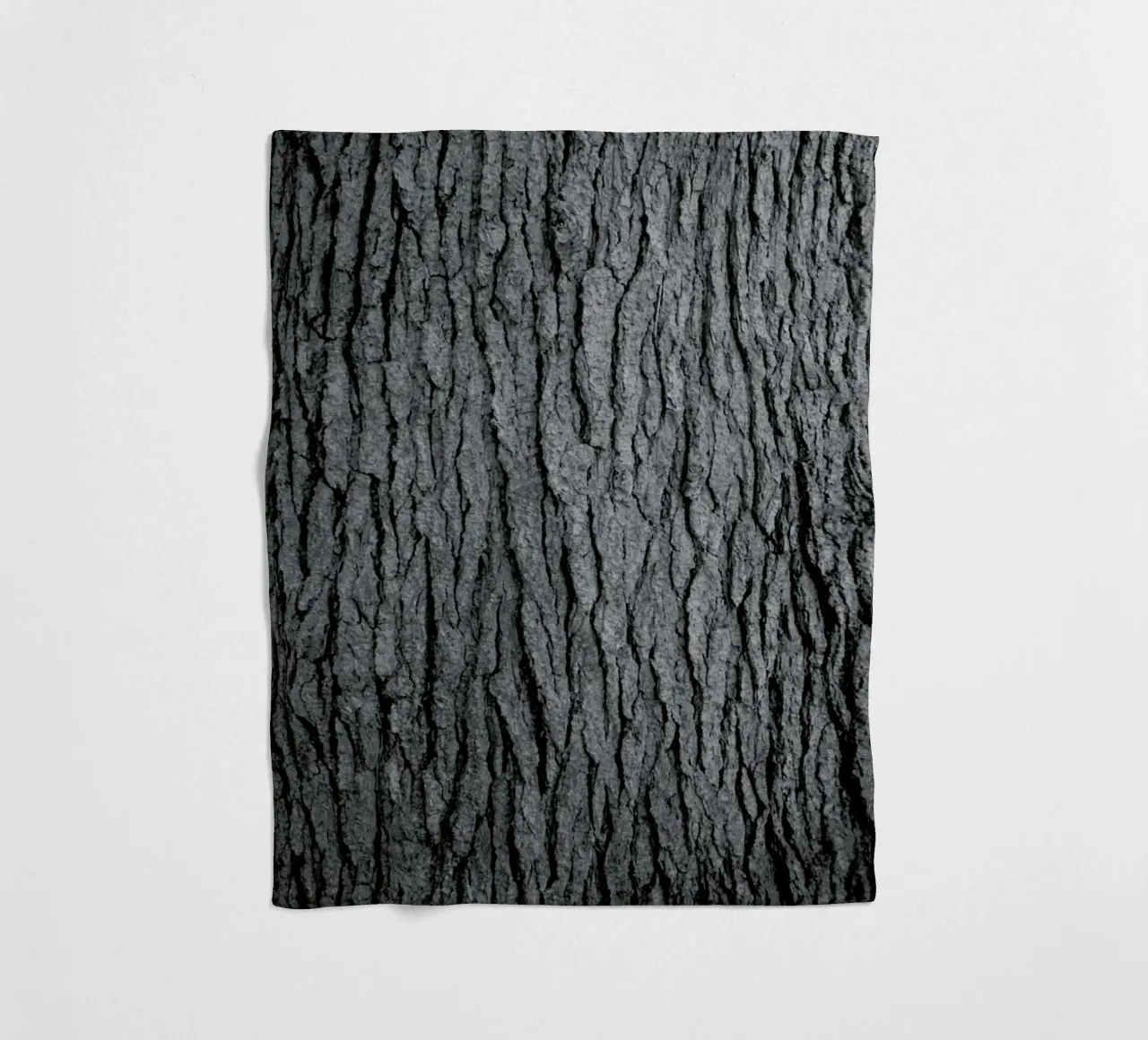 Hug a Tree coperta in pile da Studio Nahili