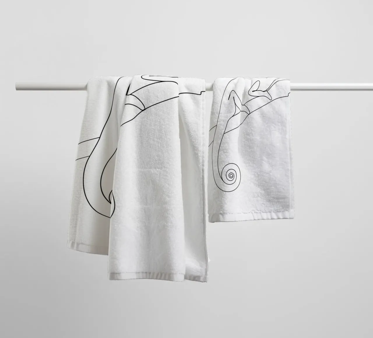 Chameleon Minimalist Line Art towel by Viv Line Art