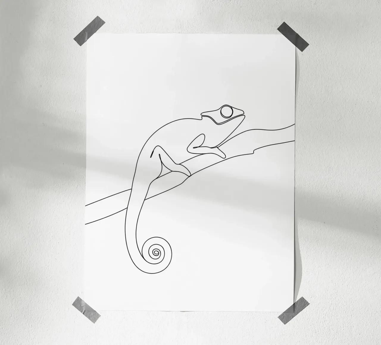 Line art camaleonte minimalista poster con telaio in legno da Viv Line Art