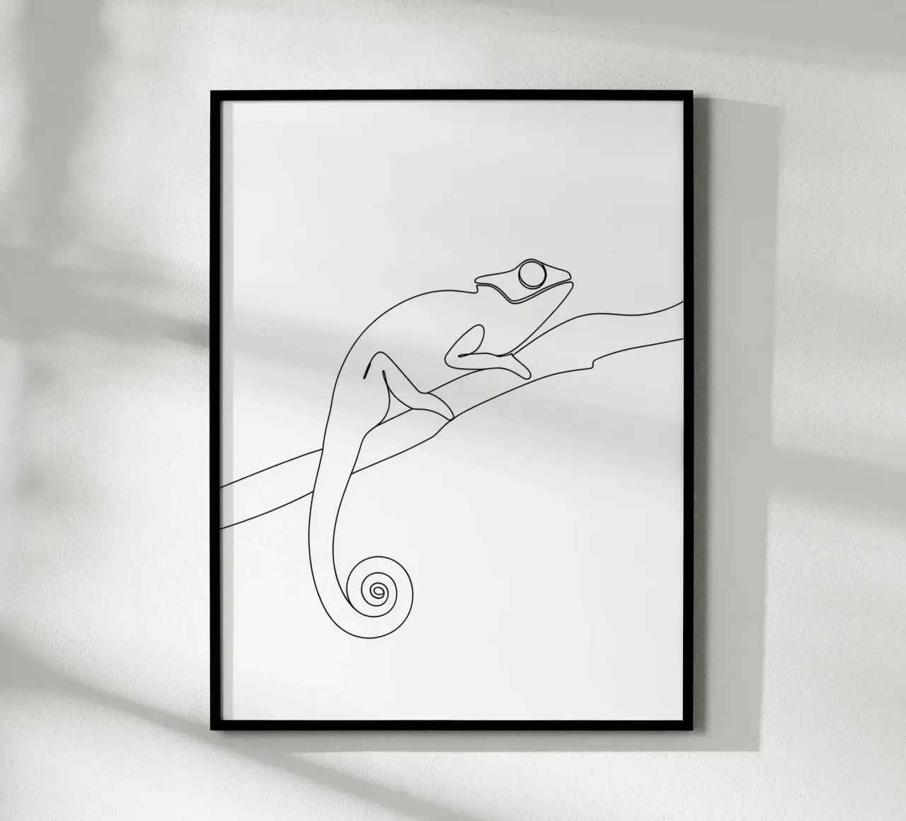 Line art camaleonte minimalista poster con telaio in legno da Viv Line Art