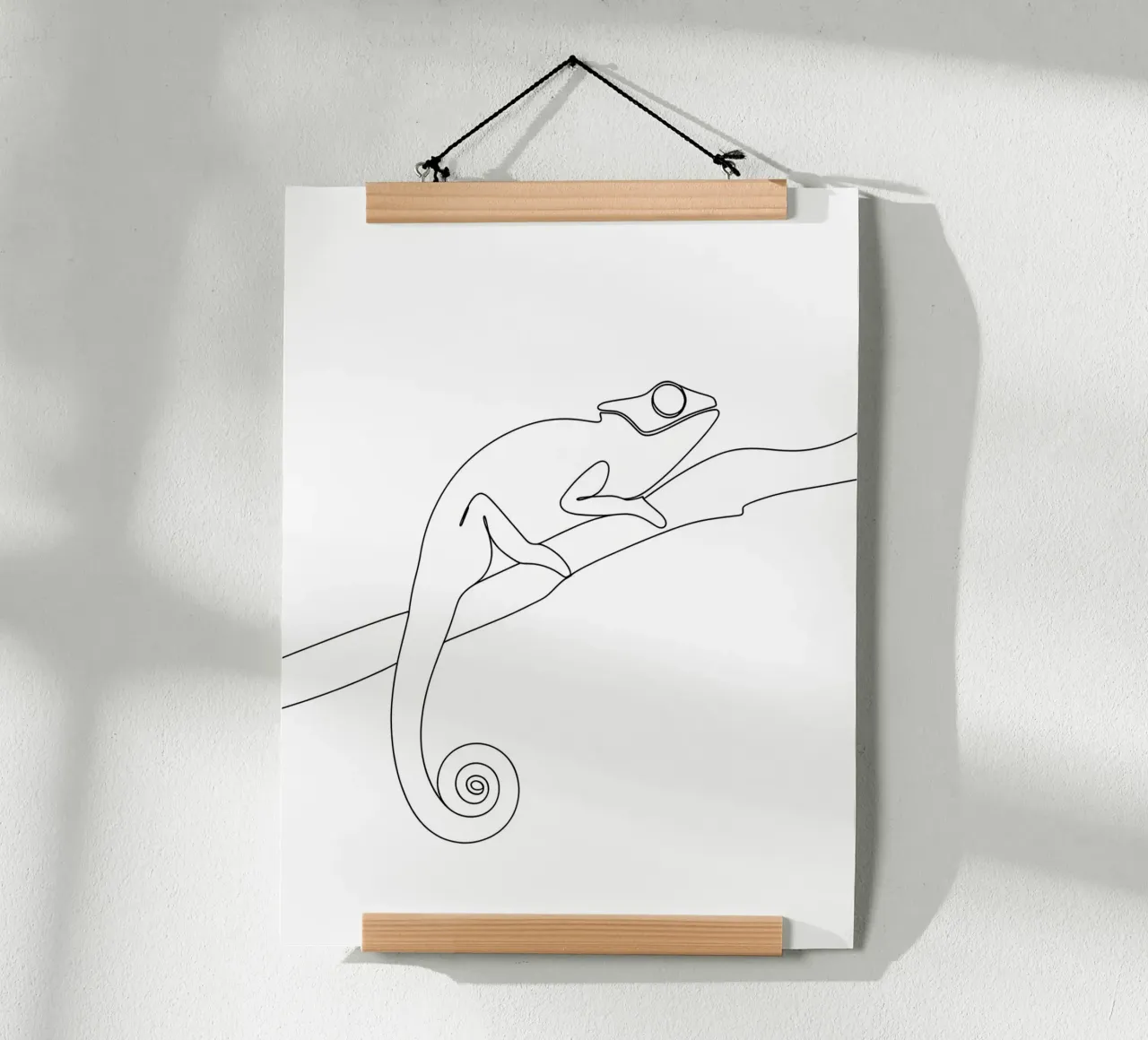 Line art camaleonte minimalista poster con telaio in legno da Viv Line Art