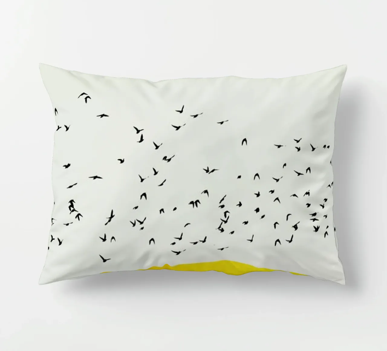 A Thousand Birds Kissen von Kubistika