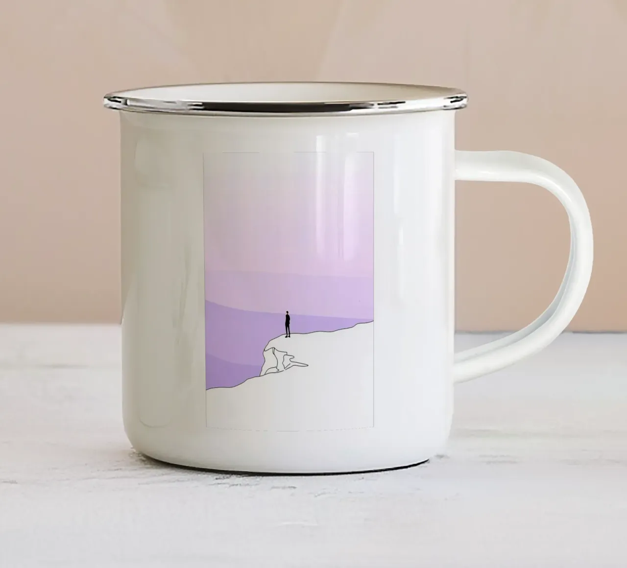 Persona in piedi su una scogliera Line Art minimalista tazza in smalto da Viv Line Art