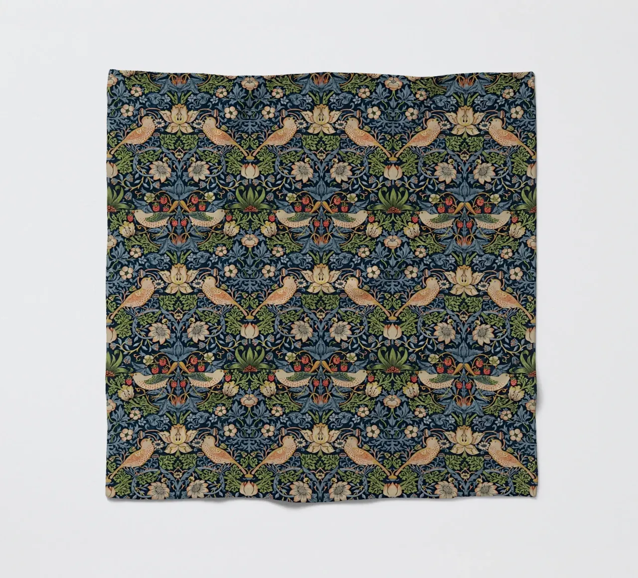 William Morris - Erdbeer-Dieb-Muster Fleecedecke von William Store