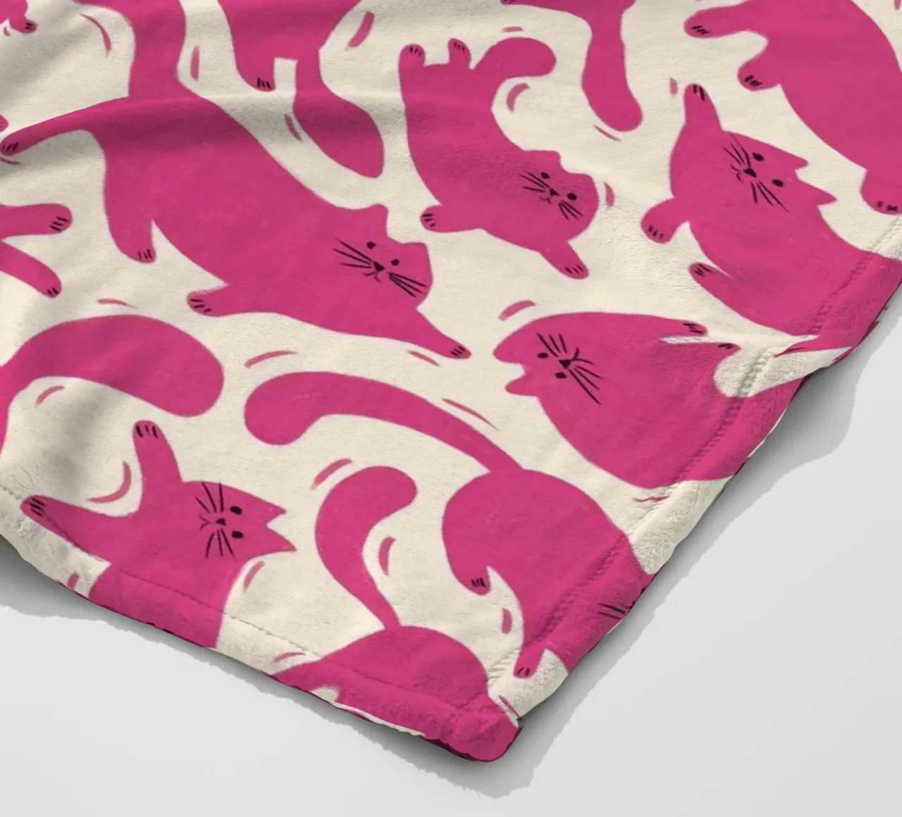 Hot Pink Cats Playful Fun Pattern for Cat Lovers coperta in pile da showmemars