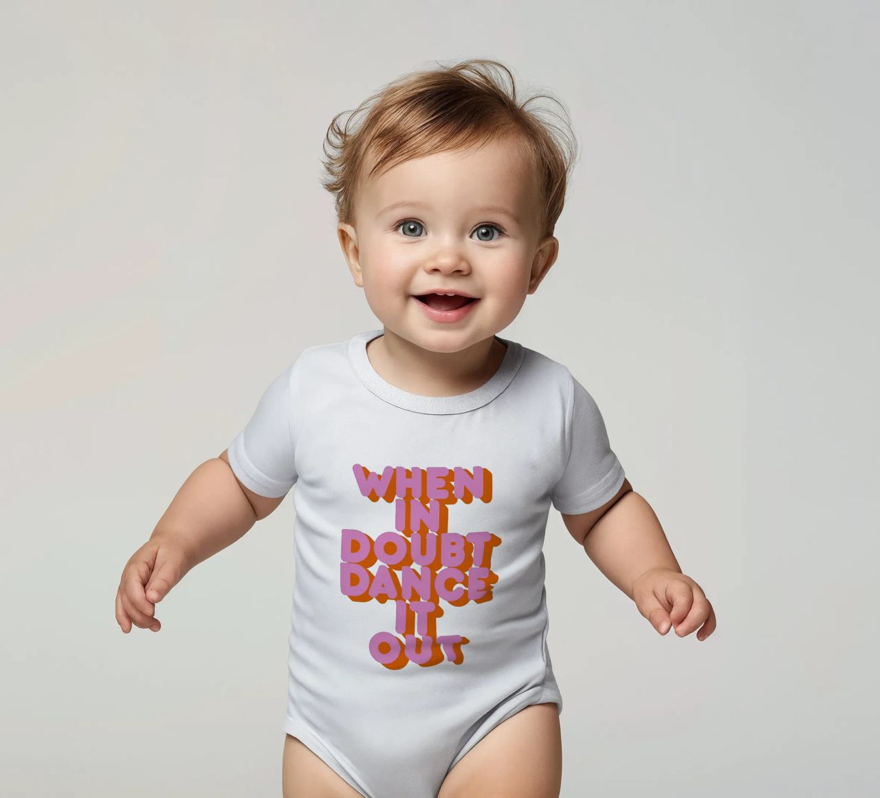 When in Doubt Dance It Out Fun Retro Typography body neonato maniche corte da showmemars