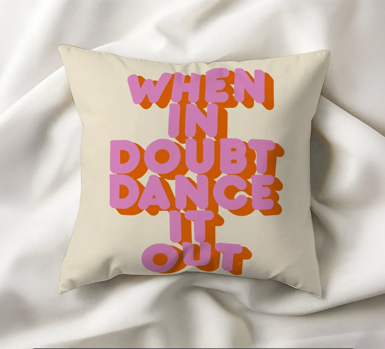 When in Doubt Dance It Out Fun Retro Typography cuscino da showmemars