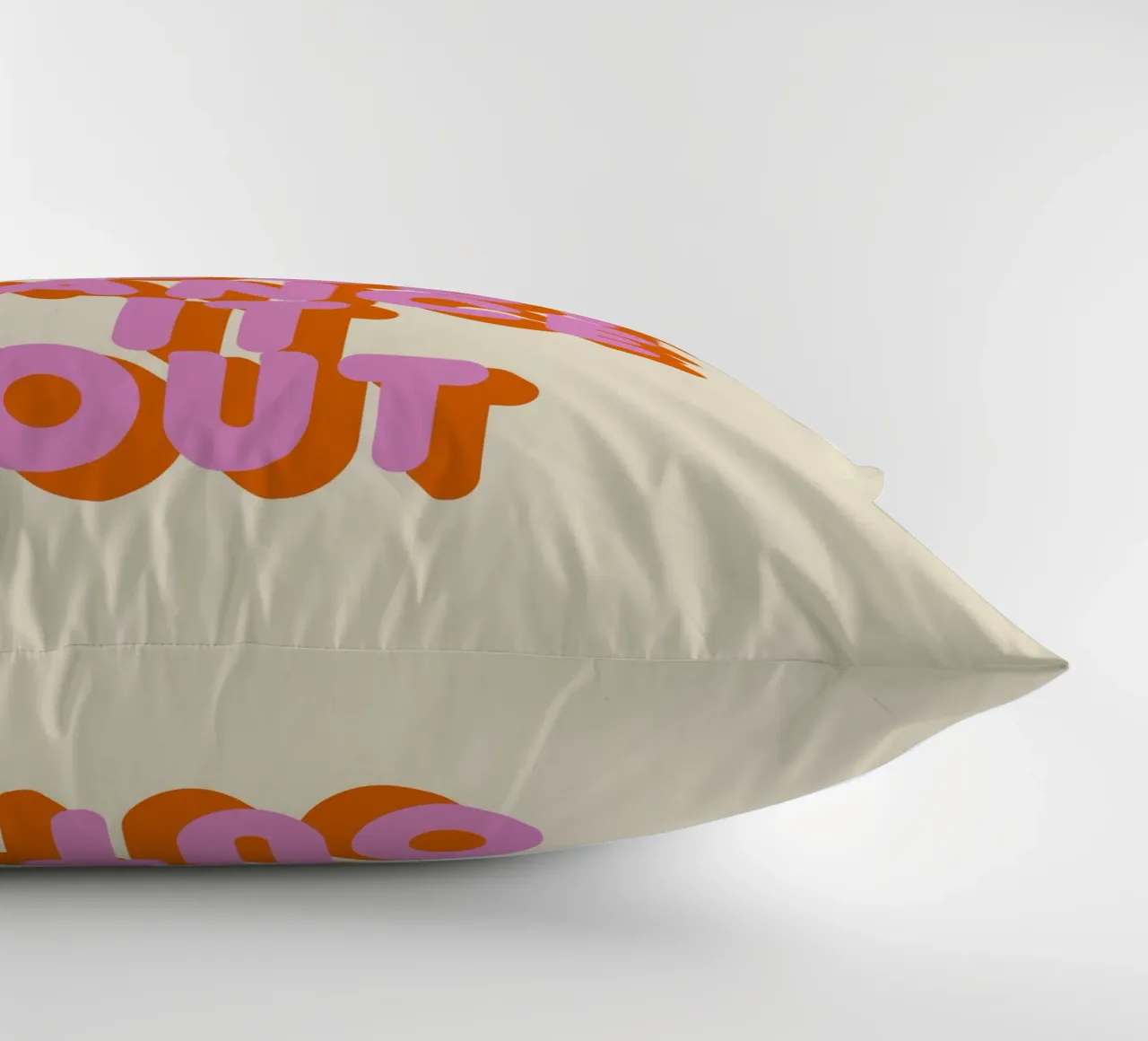 When in Doubt Dance It Out Fun Retro Typography cuscino da showmemars