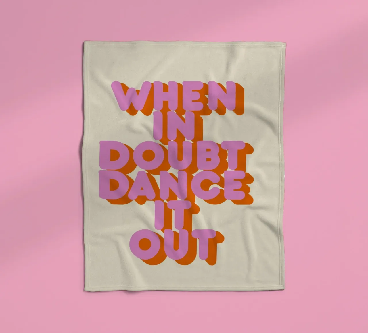 When in Doubt Dance It Out Fun Retro Typography coperta in pile da showmemars