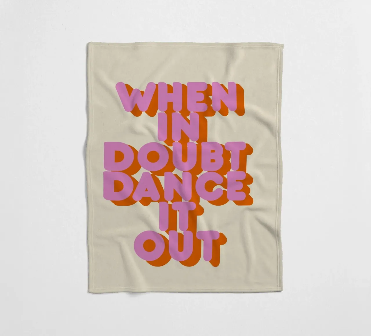 When in Doubt Dance It Out Fun Retro Typography coperta in pile da showmemars