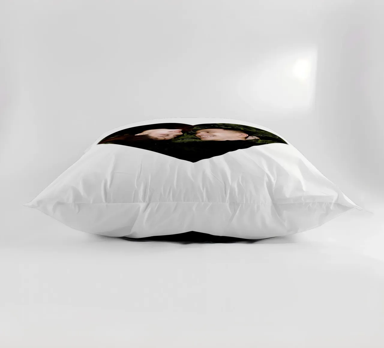 Lovestory kussen van we line studio - design