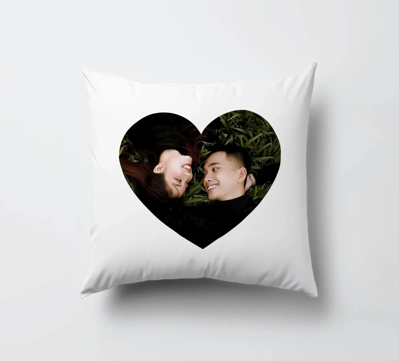 Lovestory kussen van we line studio - design