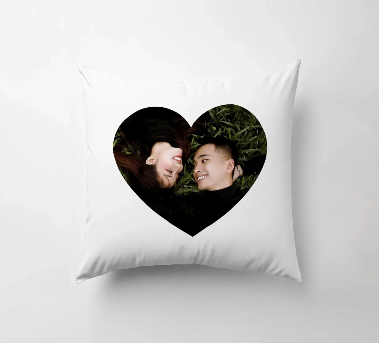 Lovestory kussen van we line studio - design