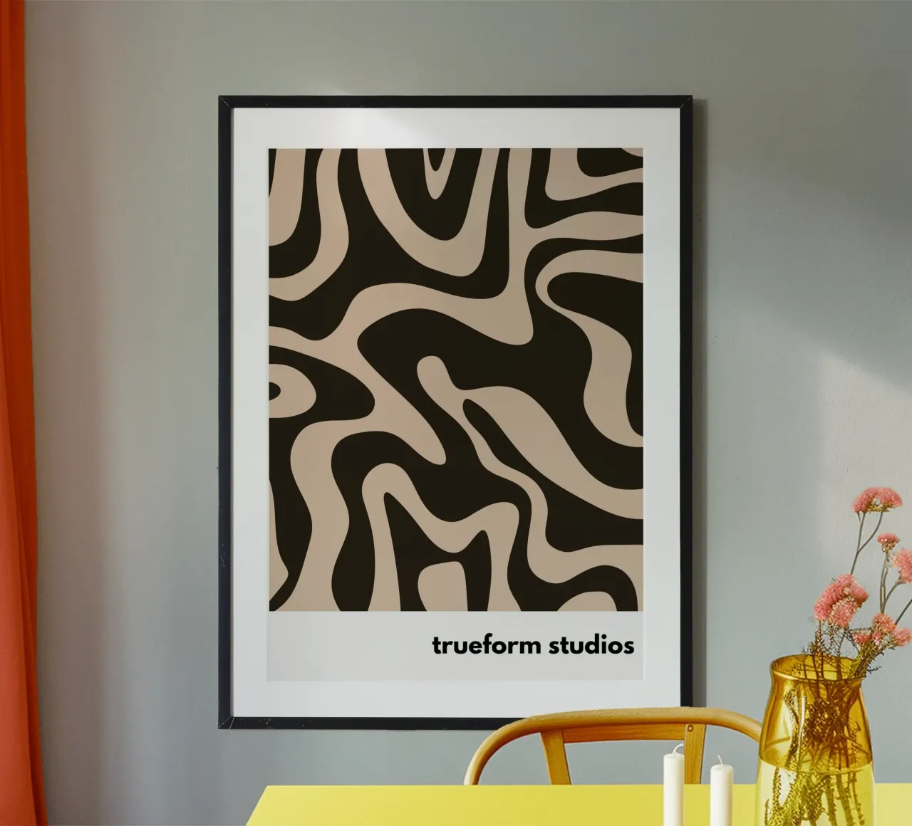 Hypnotic Swirls | Organic Shapes & Abstract Art Print poster con telaio in plastica da PrintCessStudio
