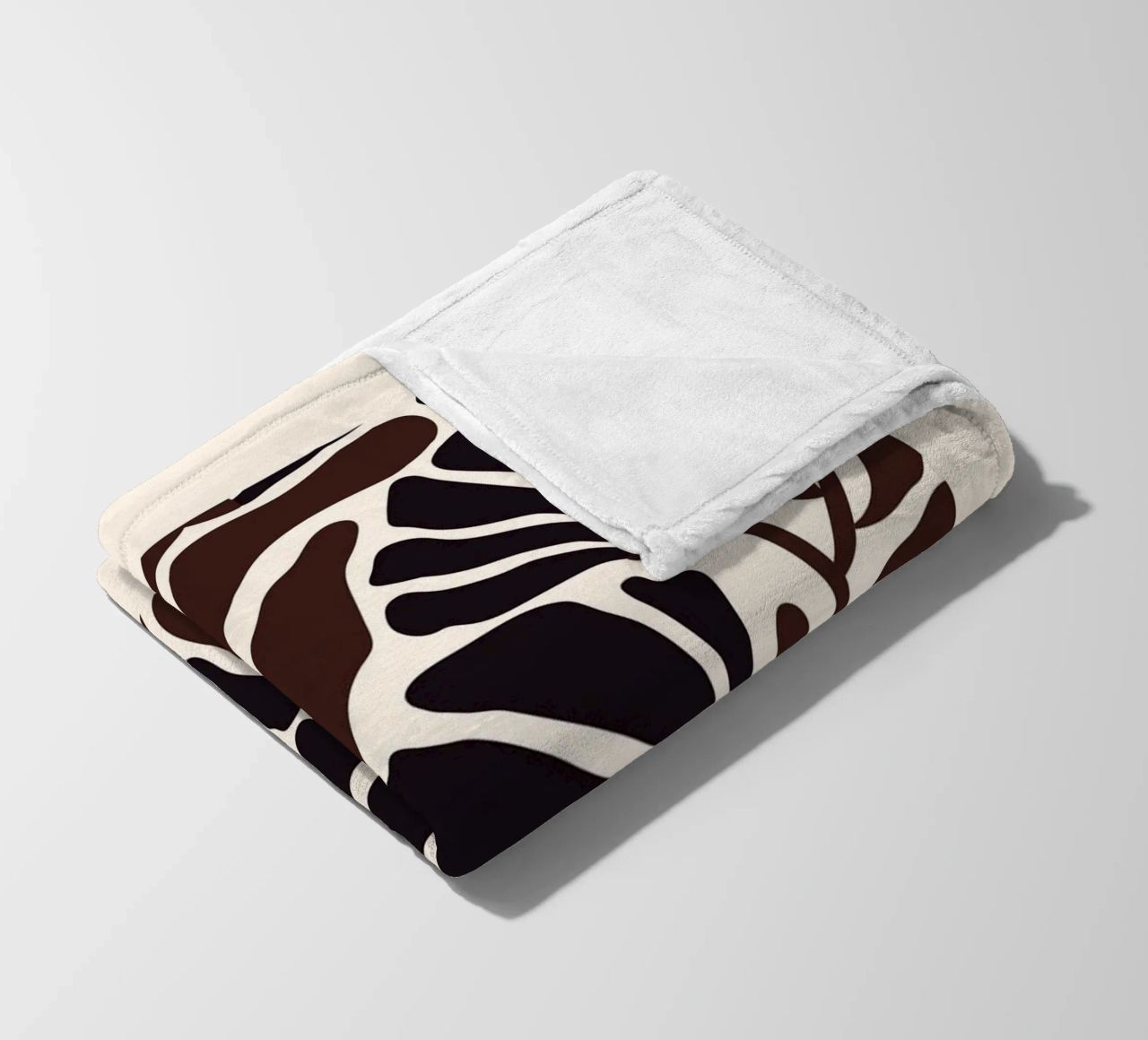 Minimal Flower Print | Black & Brown Elegant Design fleecedeken van PrintCessStudio