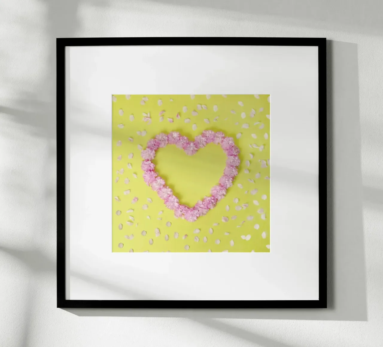 Cherry Blossom Heart poster con telaio in legno da Juj Winn