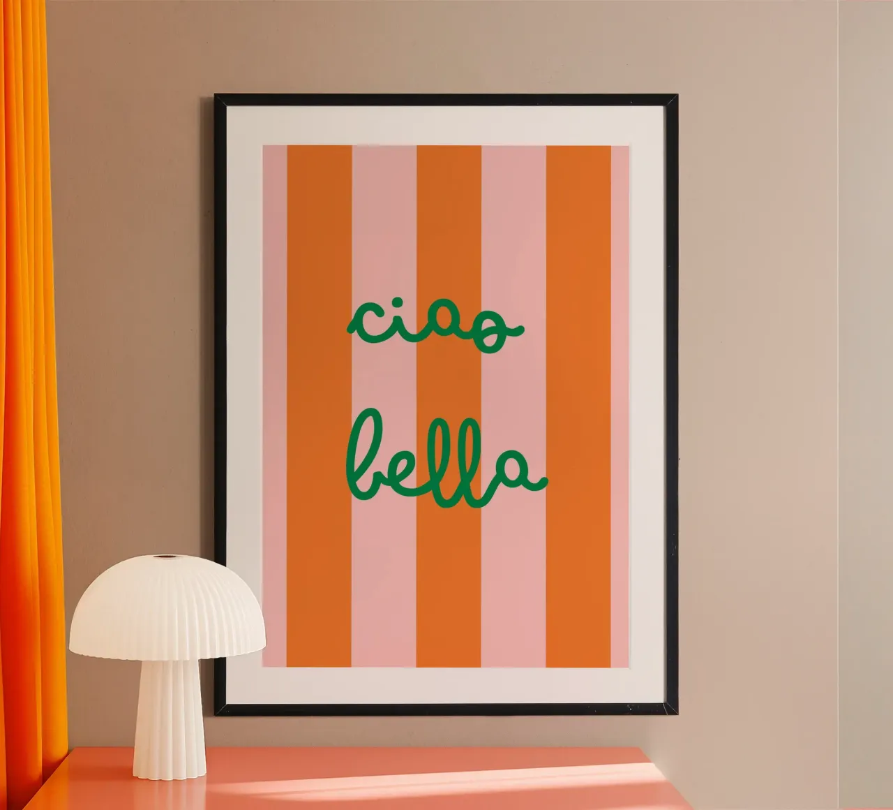 Ciao Bella | Vibrant Orange & Pink Stripes Print poster avec cadre en aluminium de PrintCessStudio