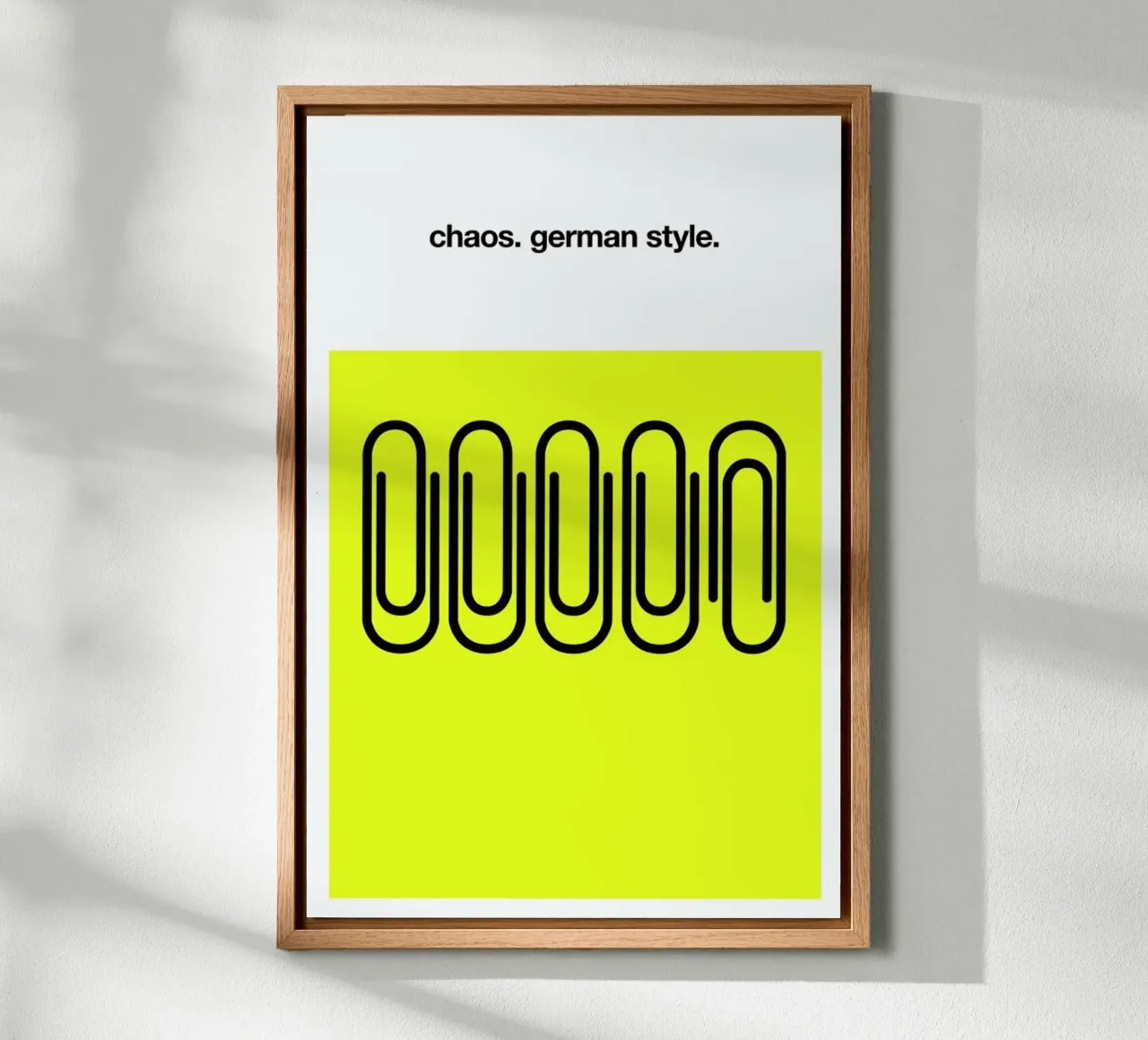 German Chaos Leinwand von Kubistika