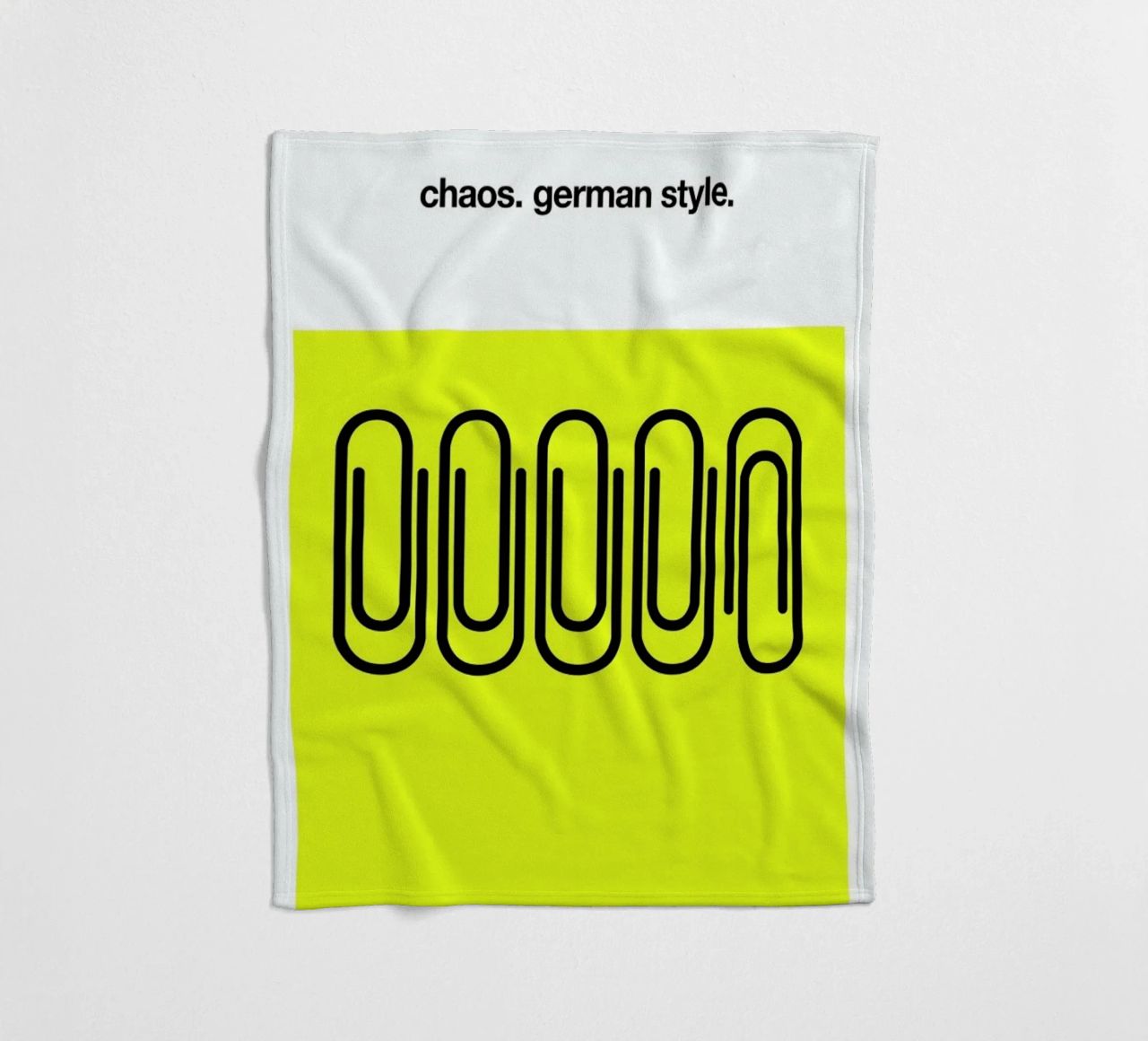 German Chaos Fleecedecke von Kubistika