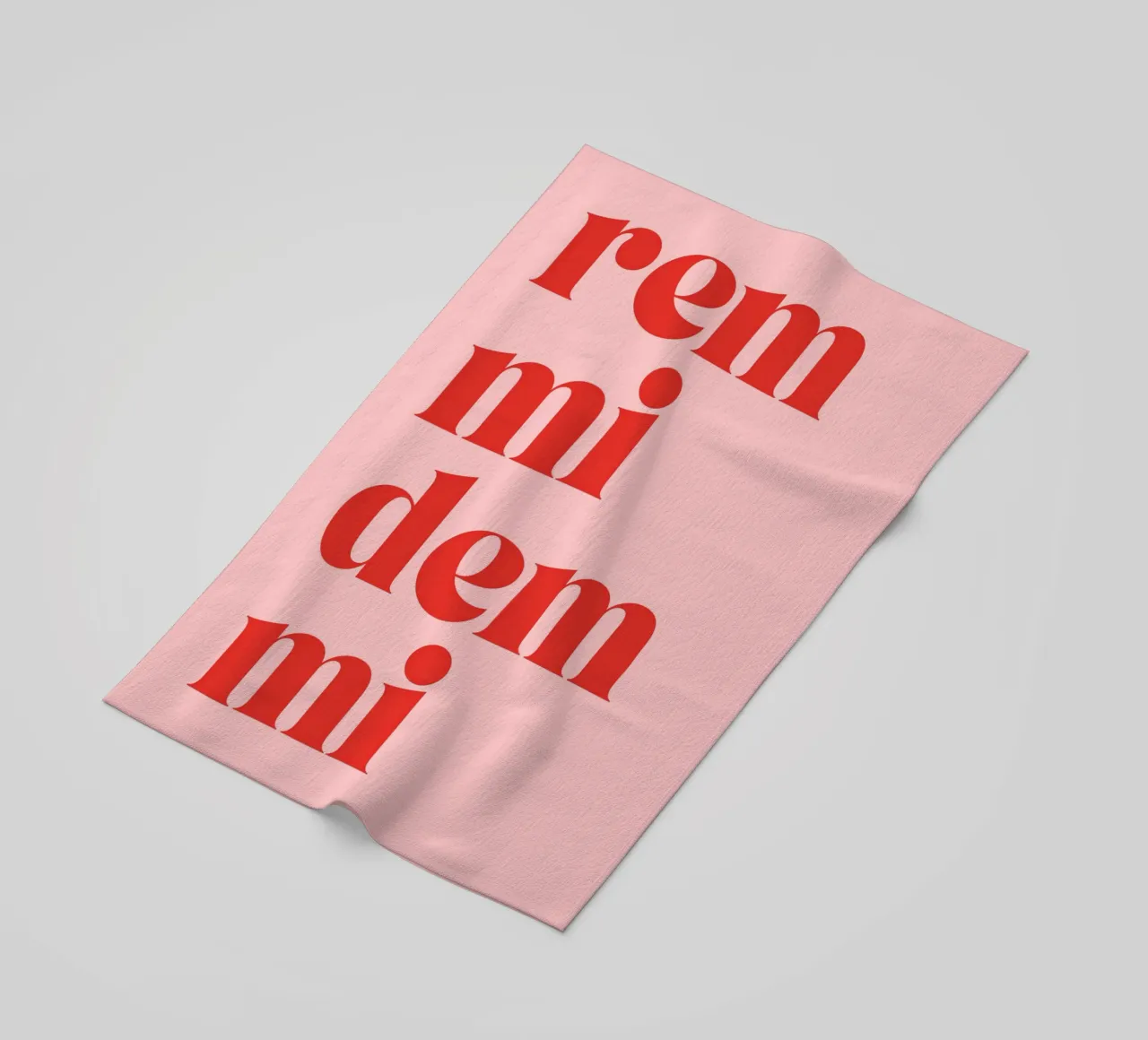 Remmidemmi | Lustiger & Lebhafter Statement Print telo mare da PrintCessStudio