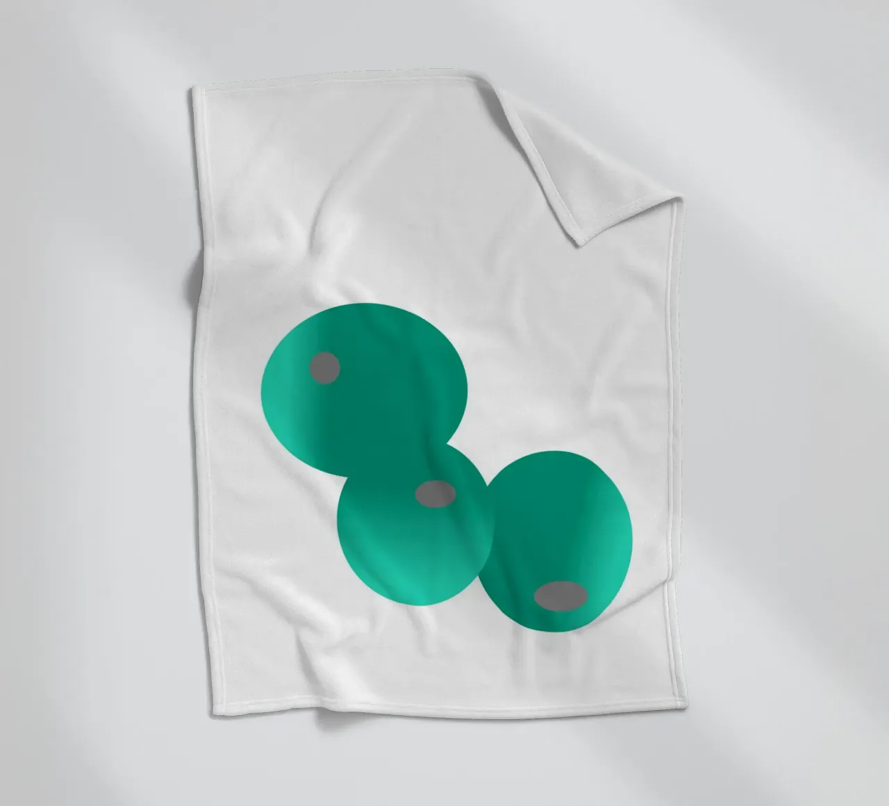 Tre palline verdi e blu coperta in pile da Something for you