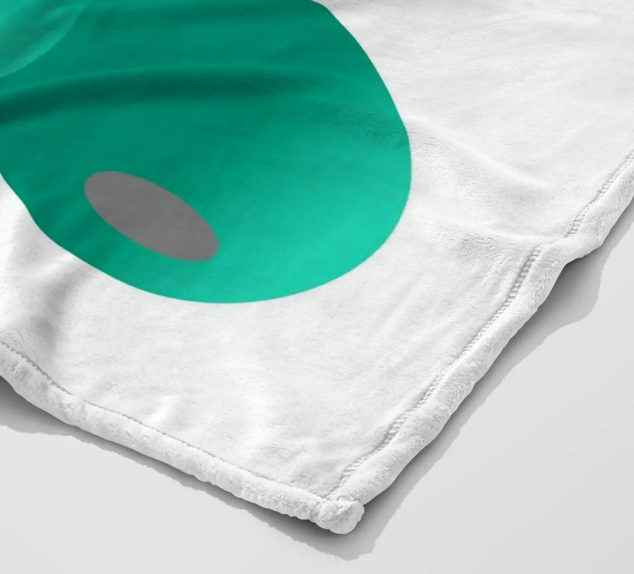 Tre palline verdi e blu coperta in pile da Something for you