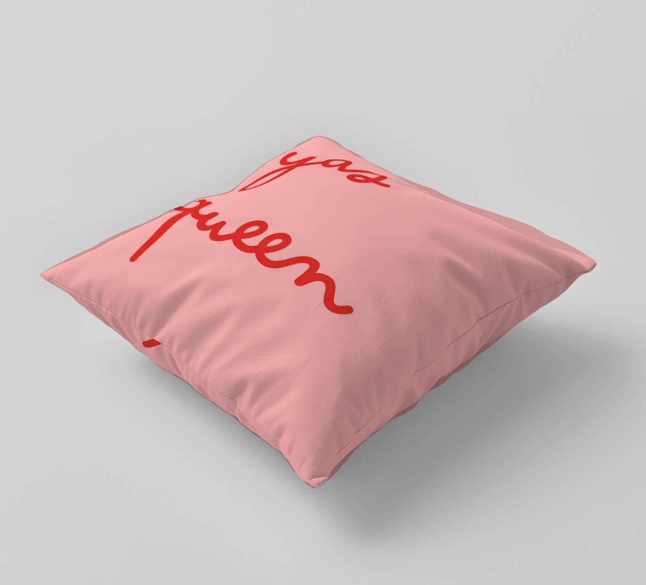 Yas Queen | Bold & Empowering Statement Print cuscino da PrintCessStudio