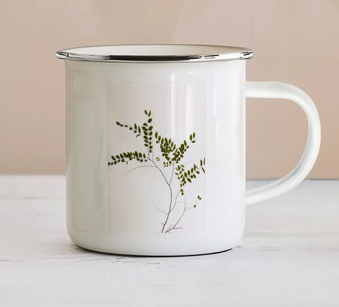 Ramo d'albero minimalista tazza in smalto da Teresa André