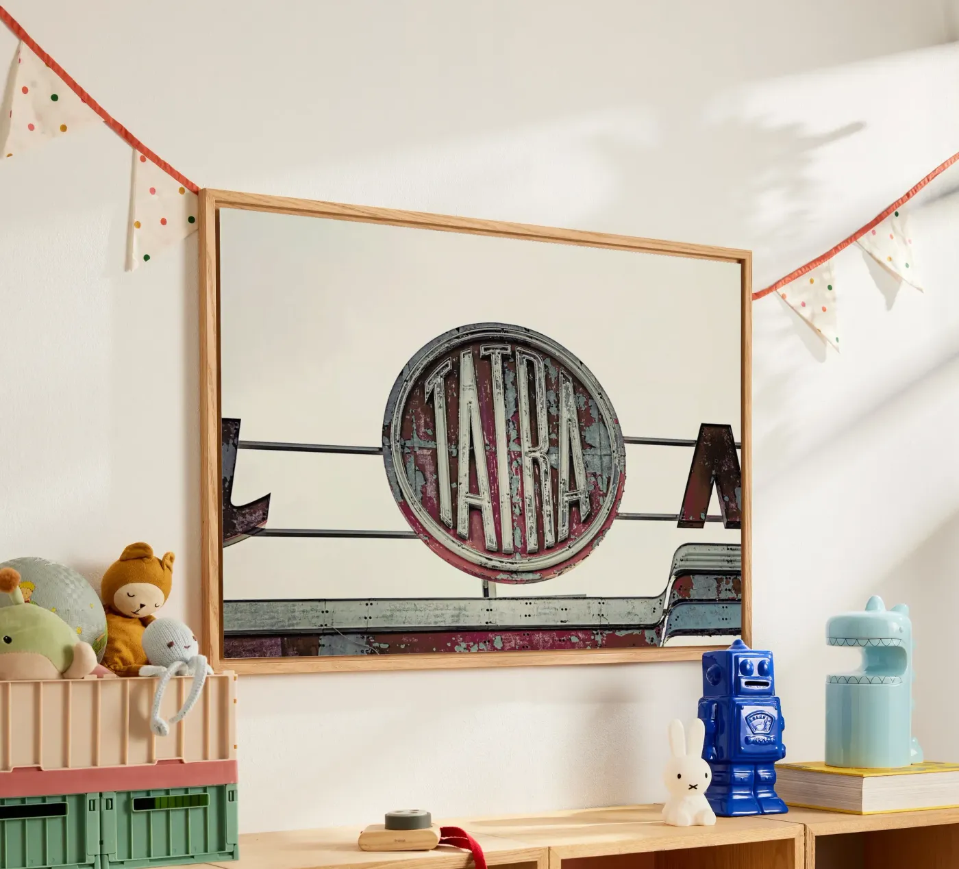 Tatra Acryl-Glas von Michael Belhadi