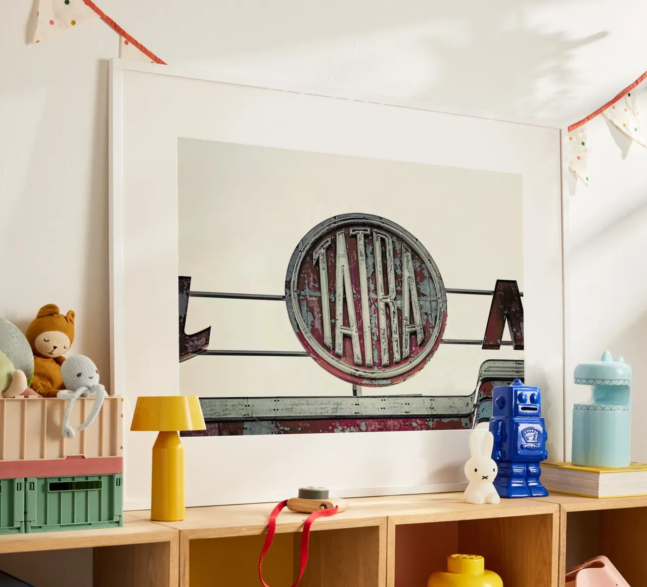 Tatra poster da Michael Belhadi