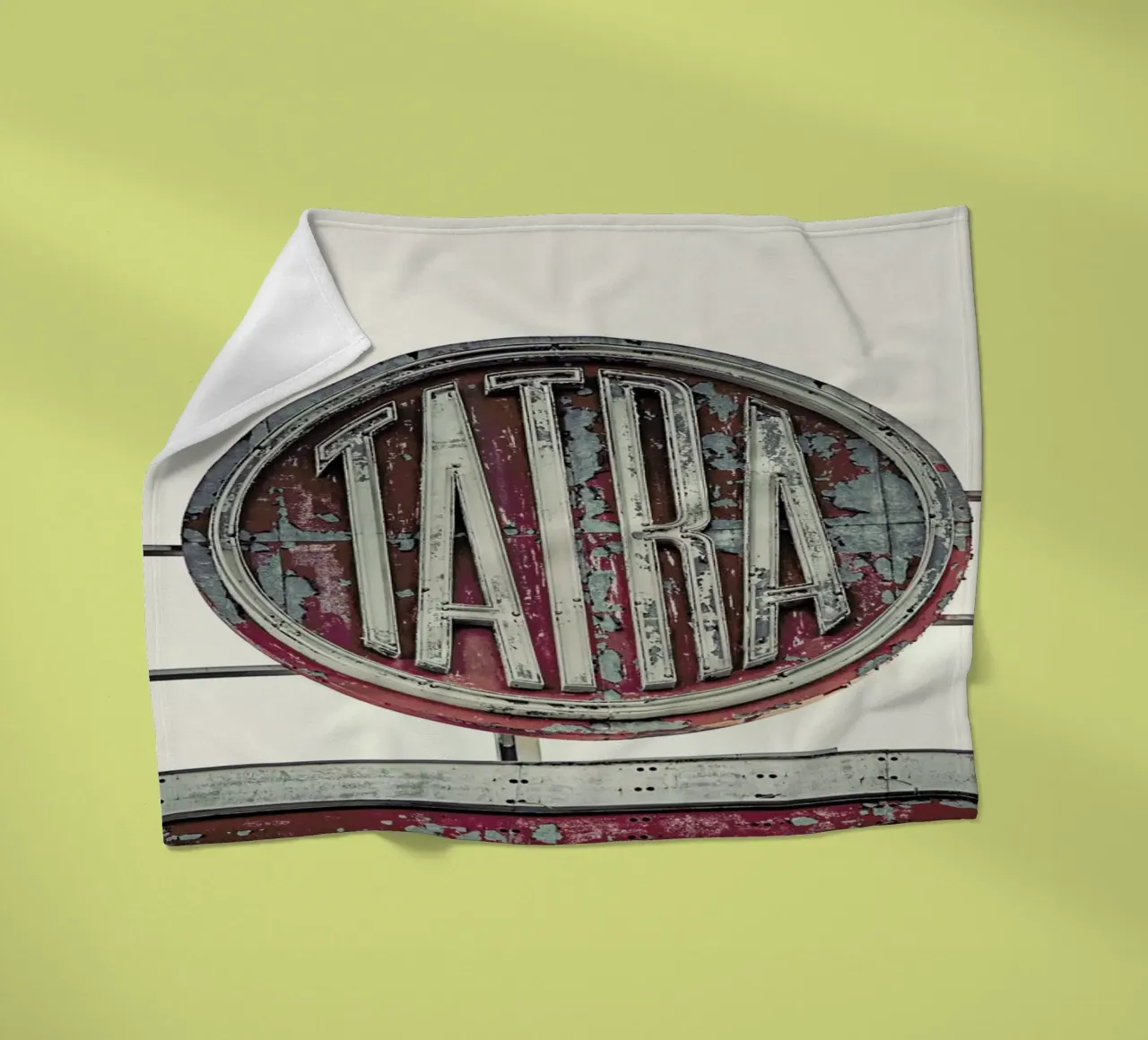 Tatra Fleecedecke von Michael Belhadi