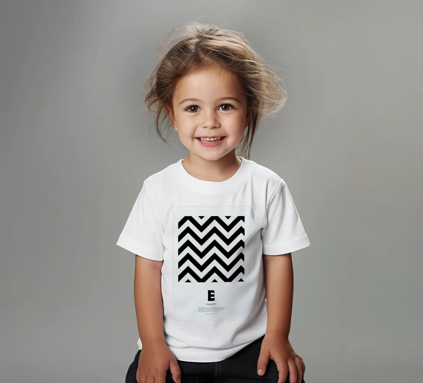 E - Expressionism kinder t-shirt van The True Type